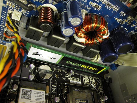 Графическая карта, крупный план. Car-PC для Mercedes E Class, W 211, Audio 20.