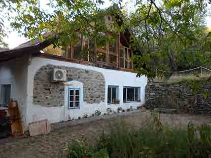 István