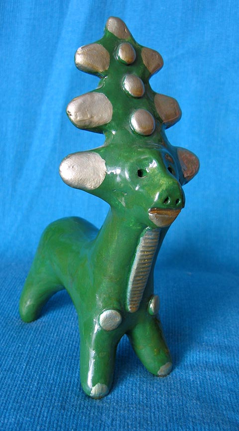 „Hirsch“. Abashev-Spielzeug. 2000. Arbeit aus der Studienzeit an der Kunstschule für Kinder in Nowomoskowsk (Russland).