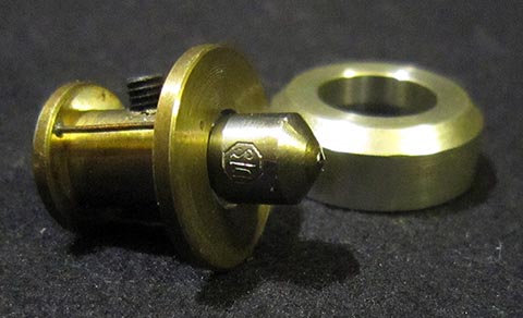 Shimadzu Микротвердомер Type M, Япония. Пирамида.