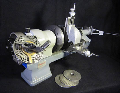 The lathe Schaublin 70, Perforated-disc dividing attachment with 4 discs for headstocks