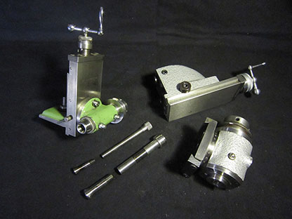 The lathe Schaublin 70, vertical slide (old and new version)