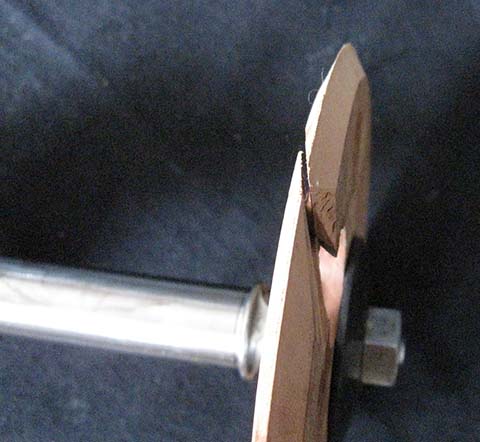 Станок для полирования зубцов триба Prata Typ 11. Деревянный полировальный диск.